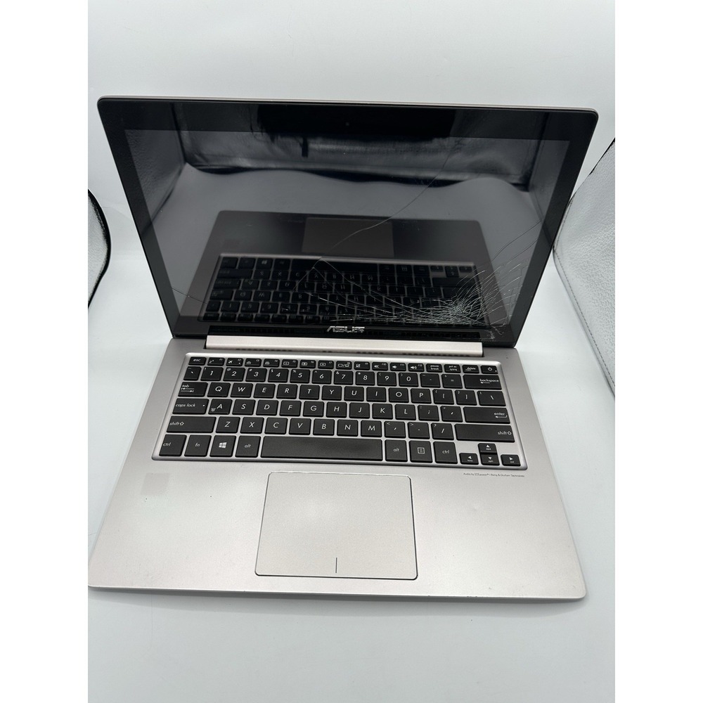 ASUS ZenBook UX303U Laptop FOR PARTS Cracked Screen Untested No Charger
